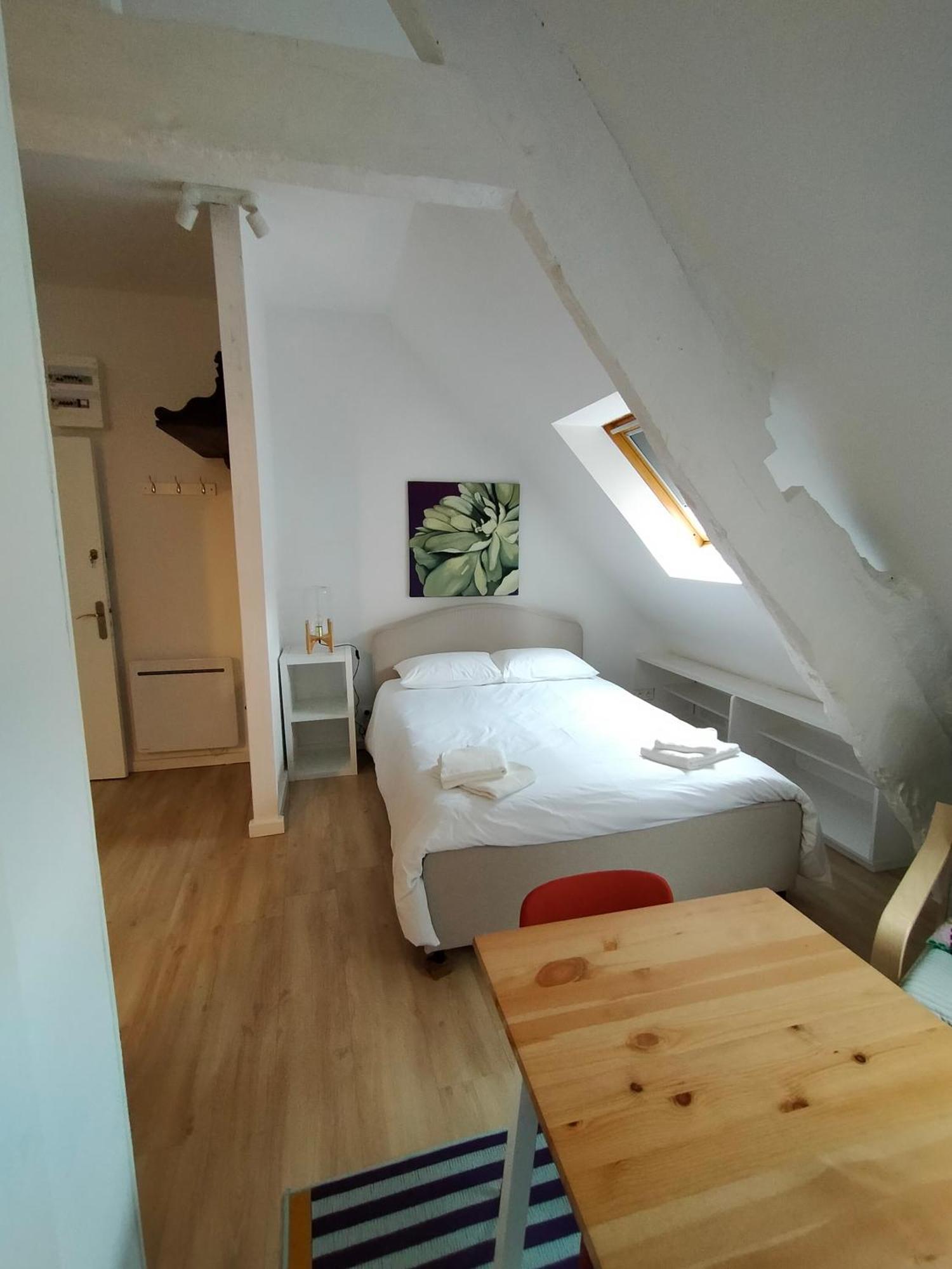 Le 1 St Yves Studios Tréguier Eksteriør bilde