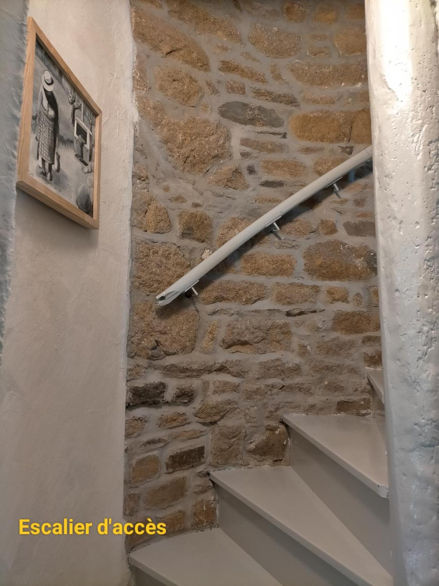 Le 1 St Yves Studios Tréguier Eksteriør bilde
